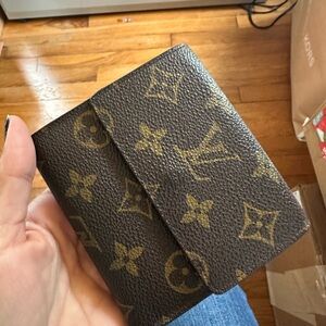 Louis Vuitton “Elise”  Monogram Wallet